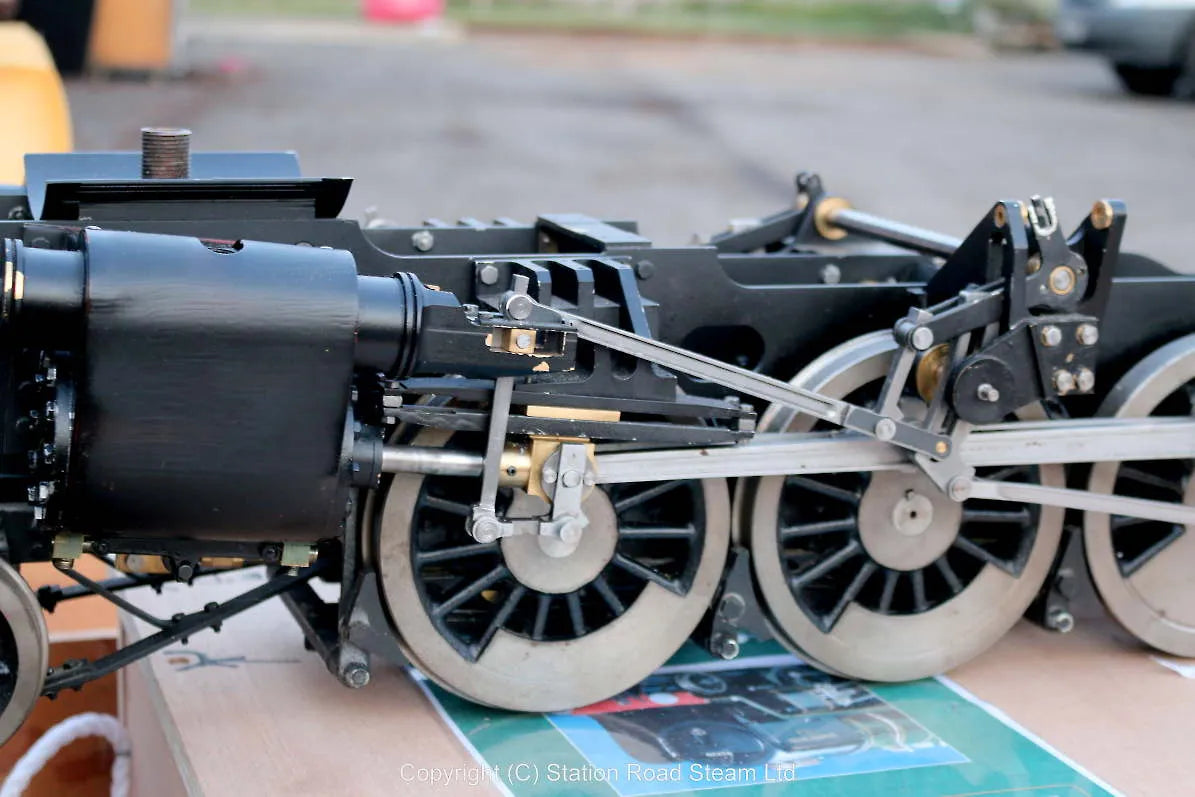 Kit-build 5 inch gauge BR 9F 2-10-0 "Evening Star"