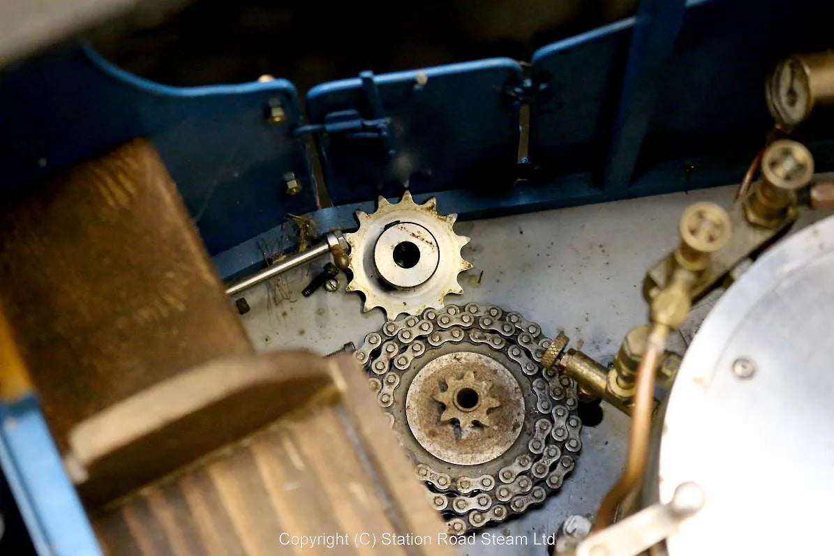 2 inch scale Clayton steam wagon
