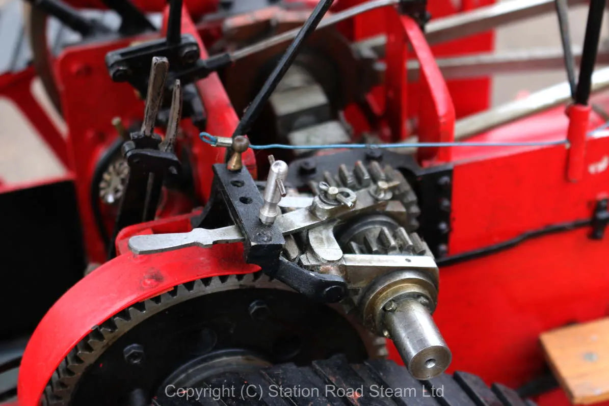 2 inch scale Burrell Gold Medal tractor
