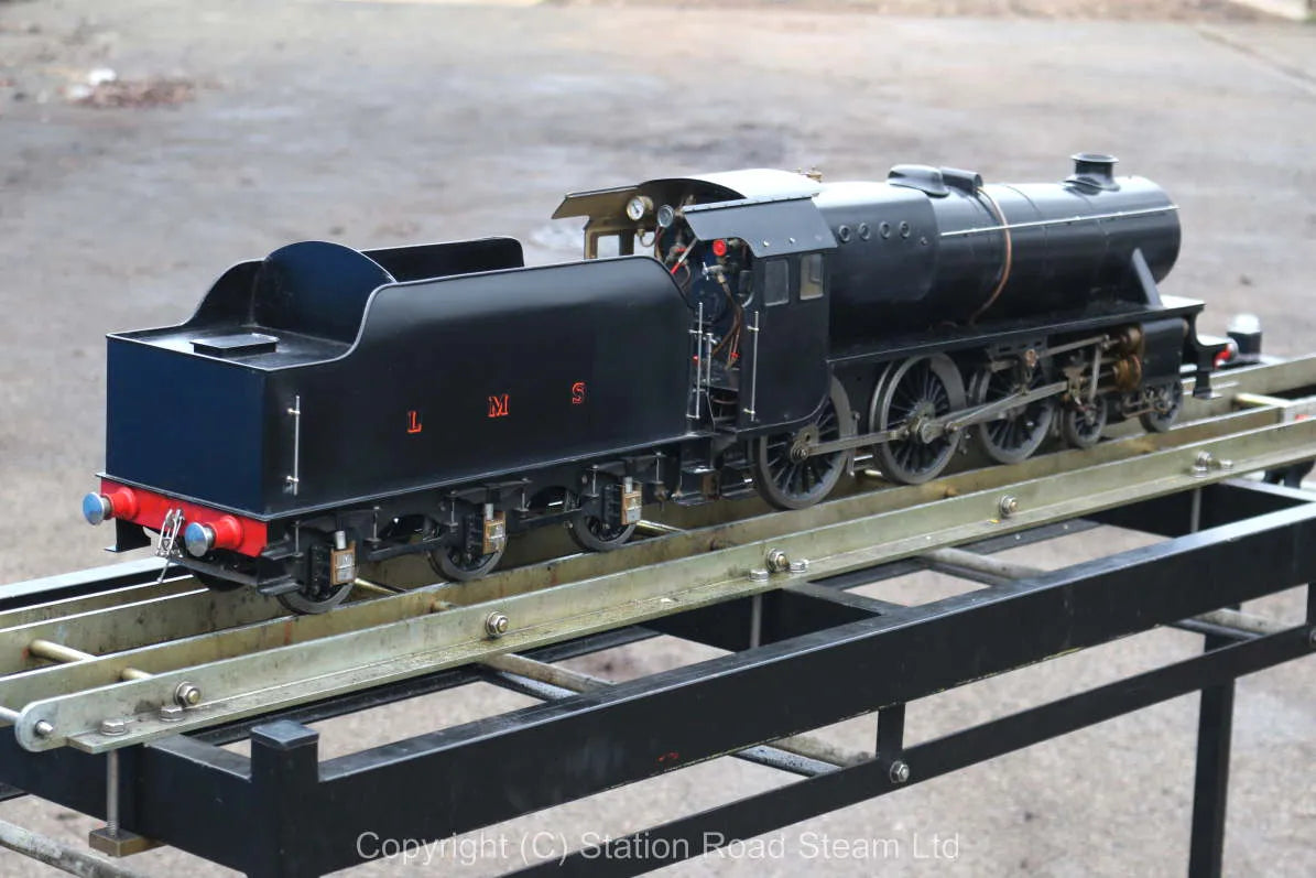 3 1/2 inch gauge Black 5