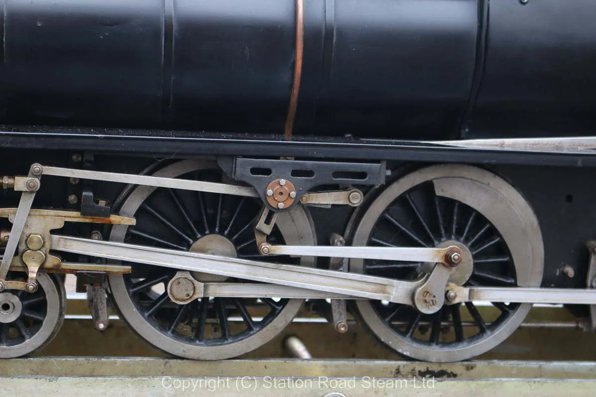 3 1/2 inch gauge Black 5