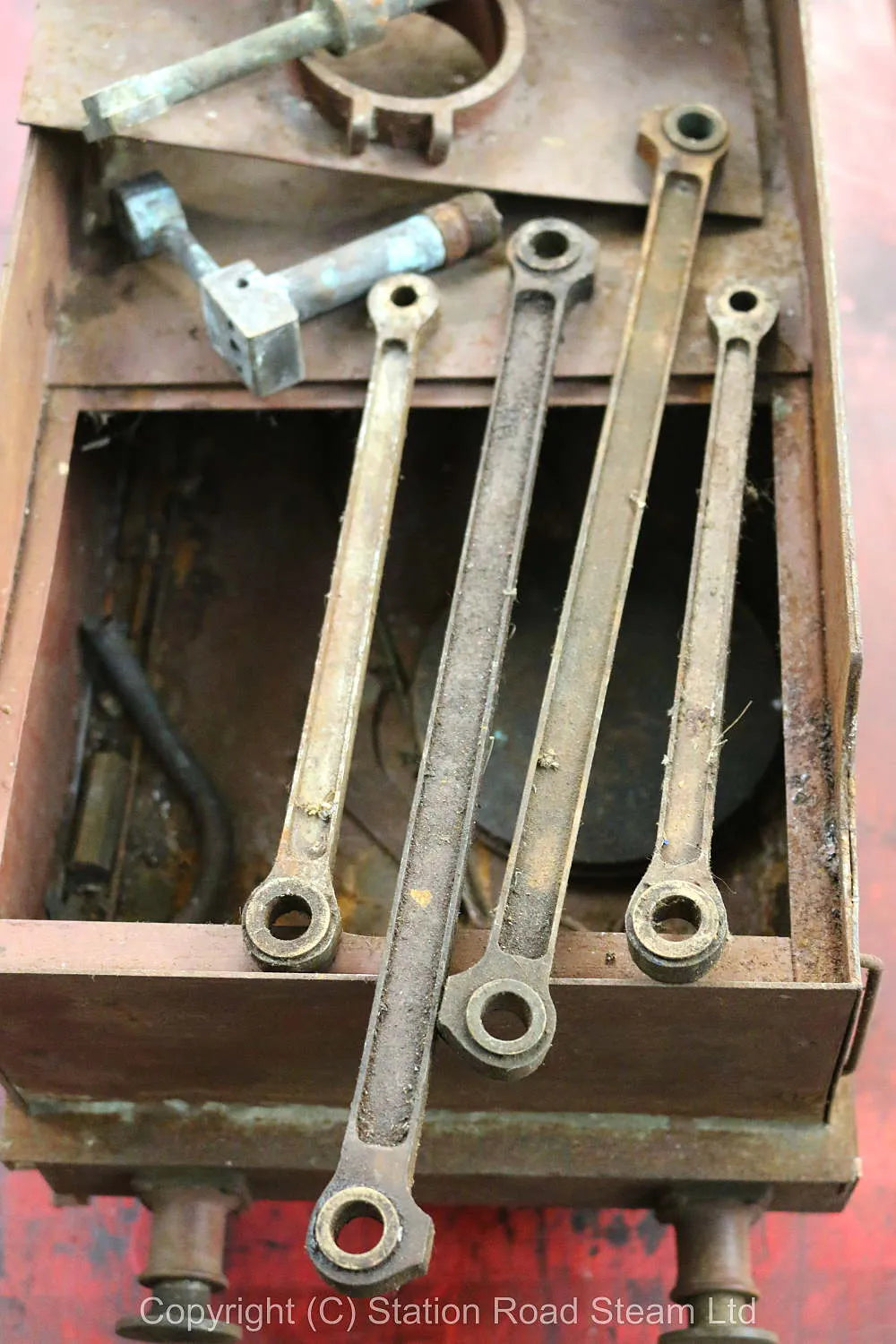 5 inch gauge inside cylinder "Maid of Kent" 4-4-0