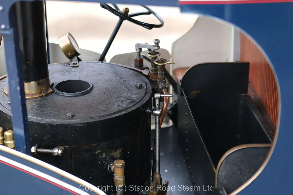 2 inch scale Clayton steam wagon