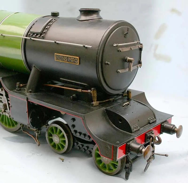 3 1/2 inch gauge LNER A2/2 Pacific "Mons Meg"