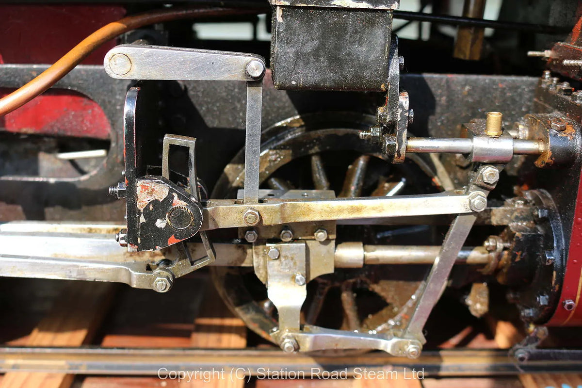 5 inch gauge colonial-style "Rail Motor" 2-4-0