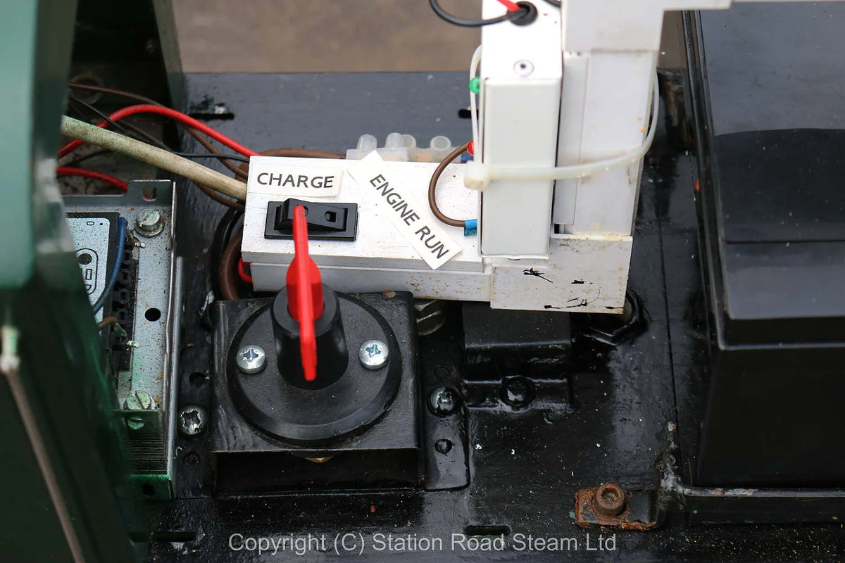 5 inch gauge Class 20 battery-electric with driving truck