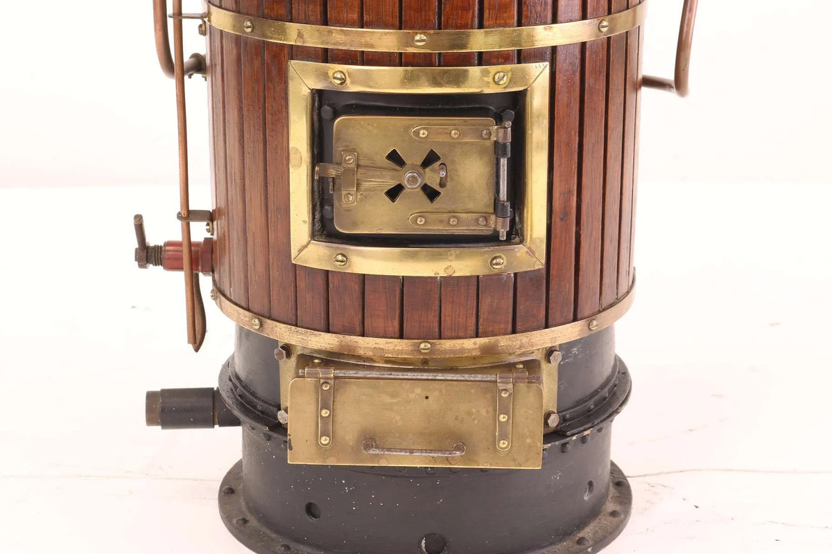 Large vertical boiler