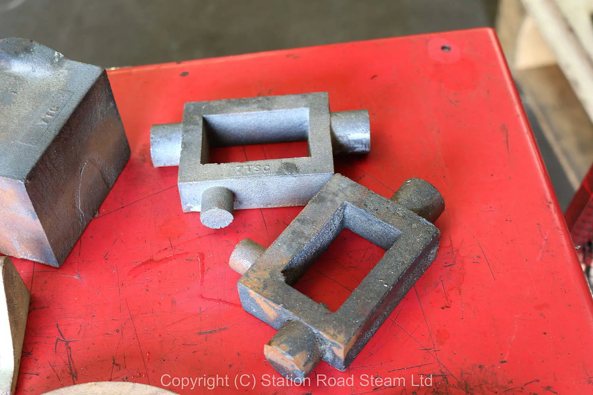 7 1/4 inch gauge "Tich" frames and castings