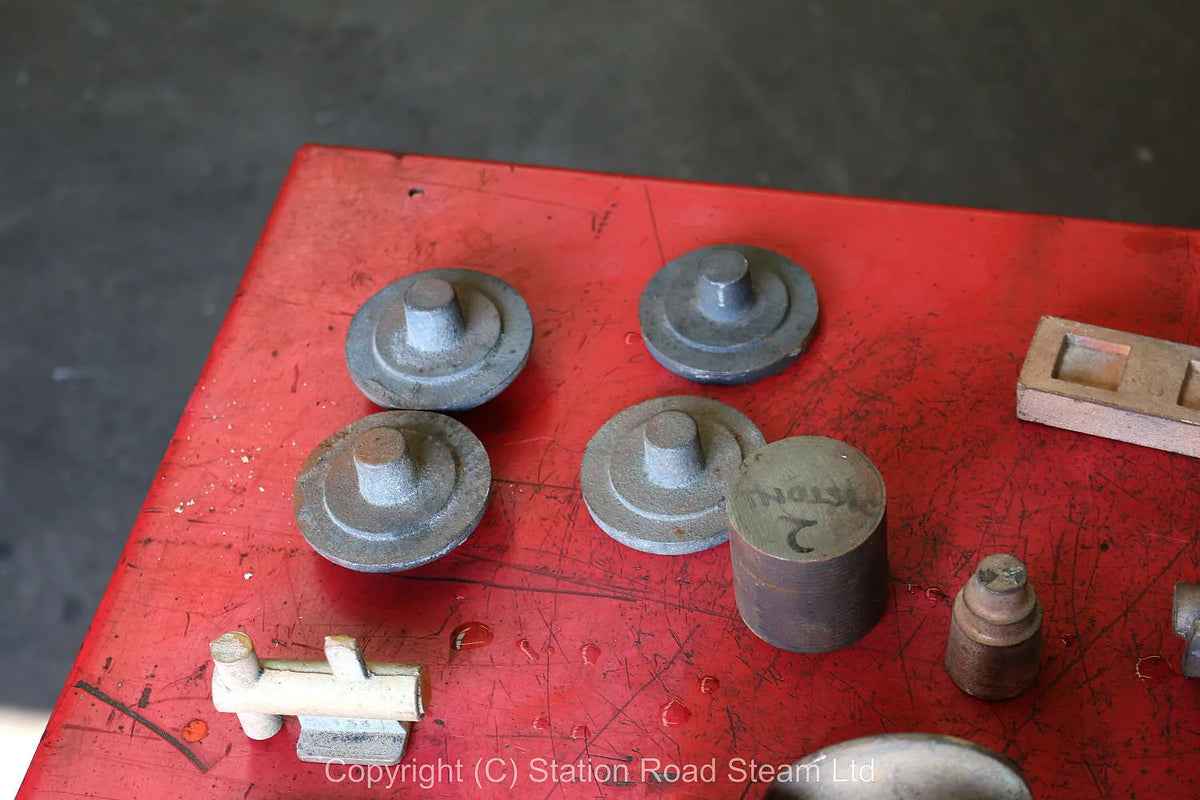 7 1/4 inch gauge "Tich" frames and castings