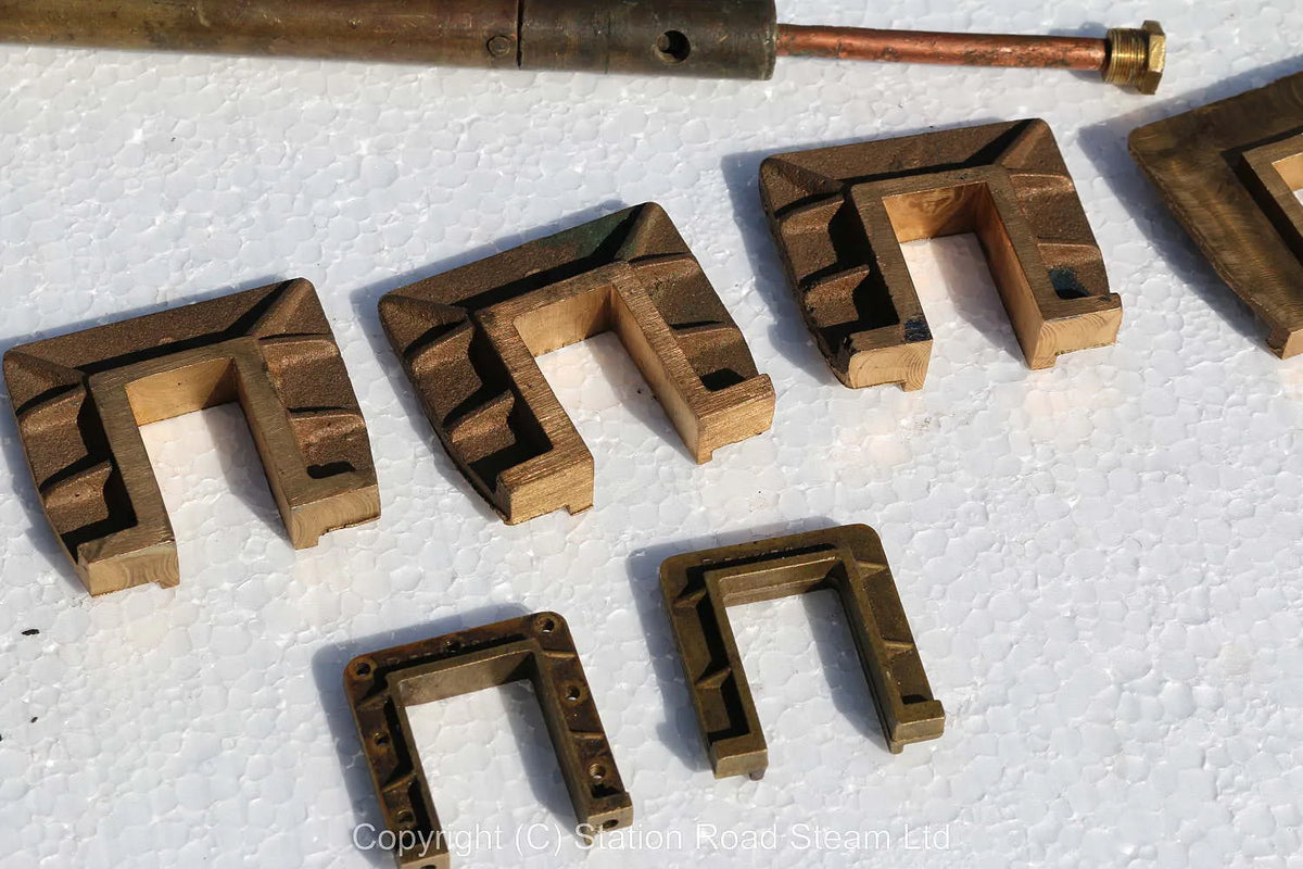 3 1/2 inch gauge "Juliet" 0-4-0T parts and castings