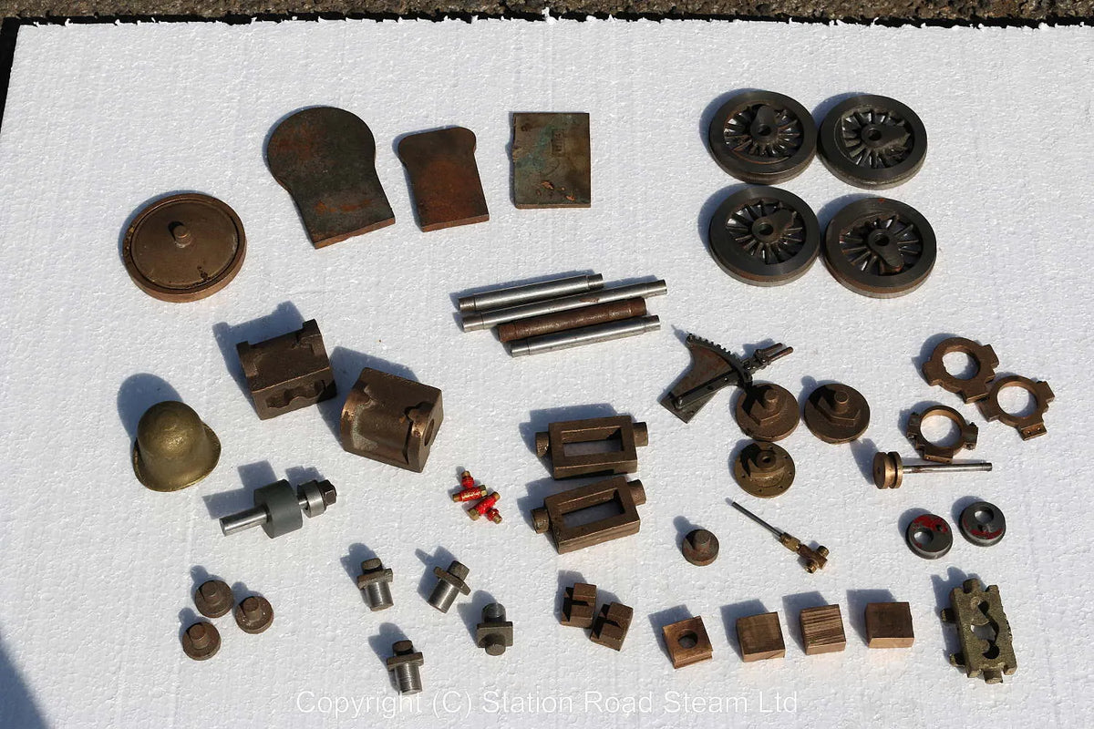 3 1/2 inch gauge "Juliet" 0-4-0T parts and castings