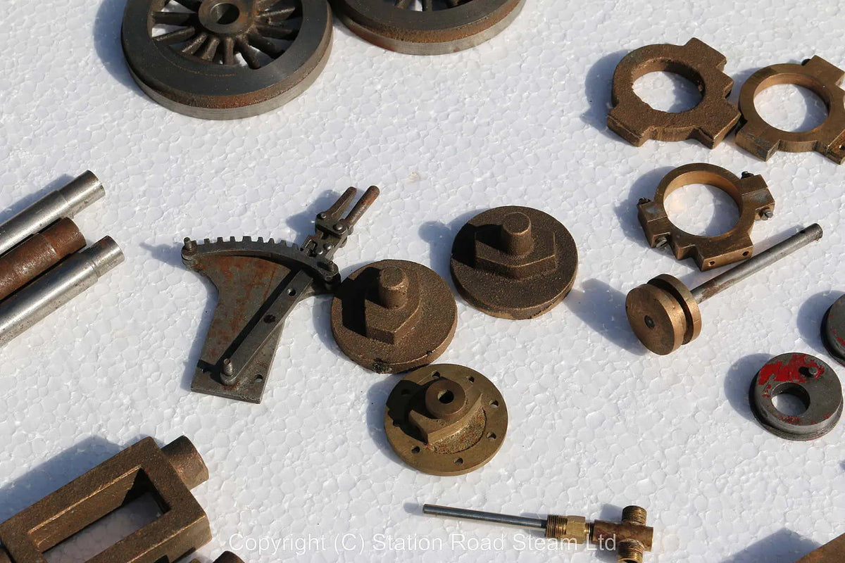 3 1/2 inch gauge "Juliet" 0-4-0T parts and castings