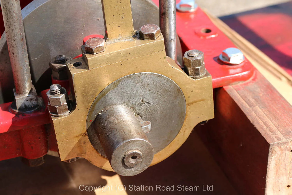 Large vertical steam engine