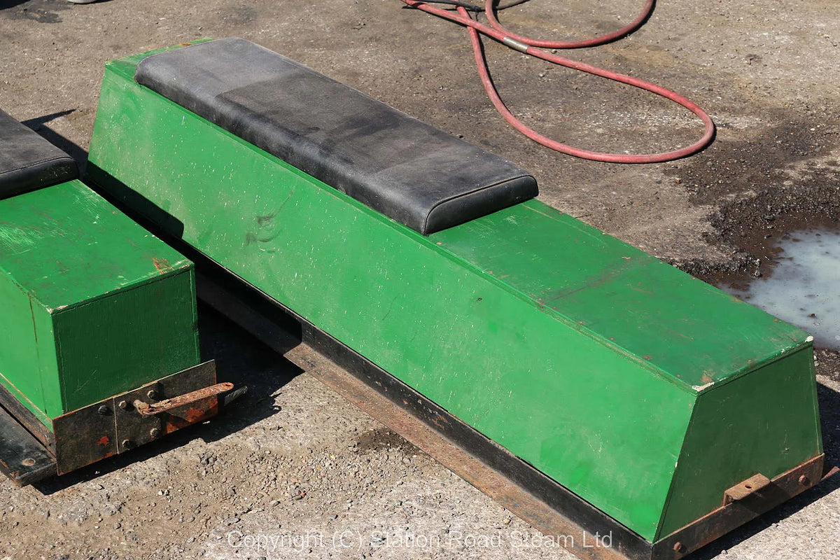 Pair of 7 1/4 inch gauge bogie wagons