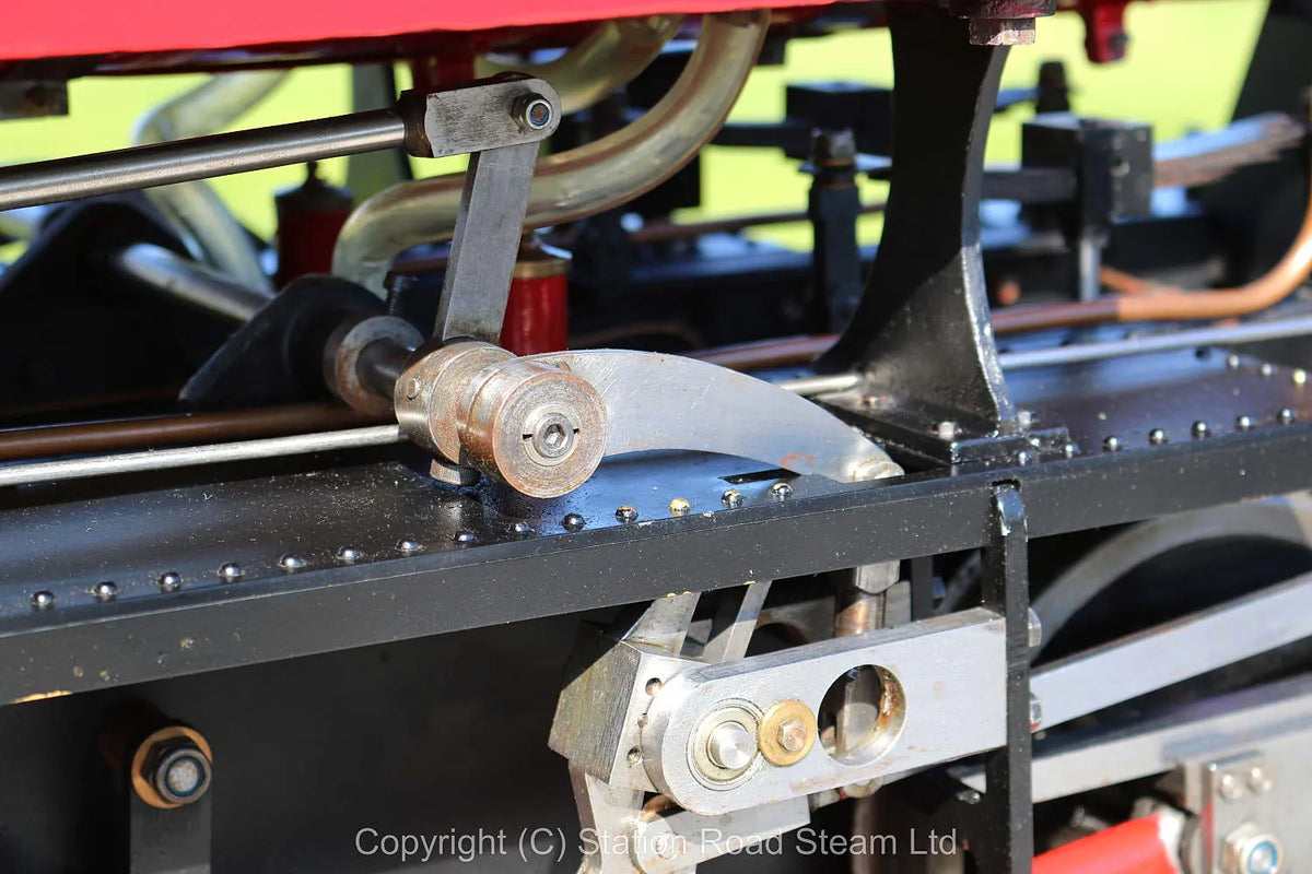 7 1/4 inch gauge "Romulus" 0-4-0T with tender