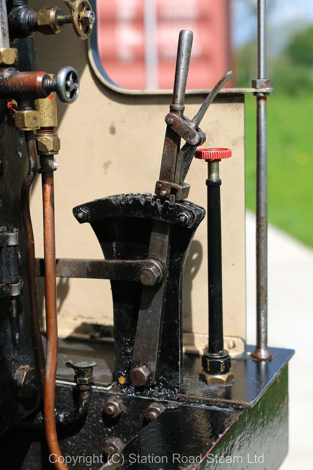 5 inch gauge "Minx" 0-6-0 tender engine