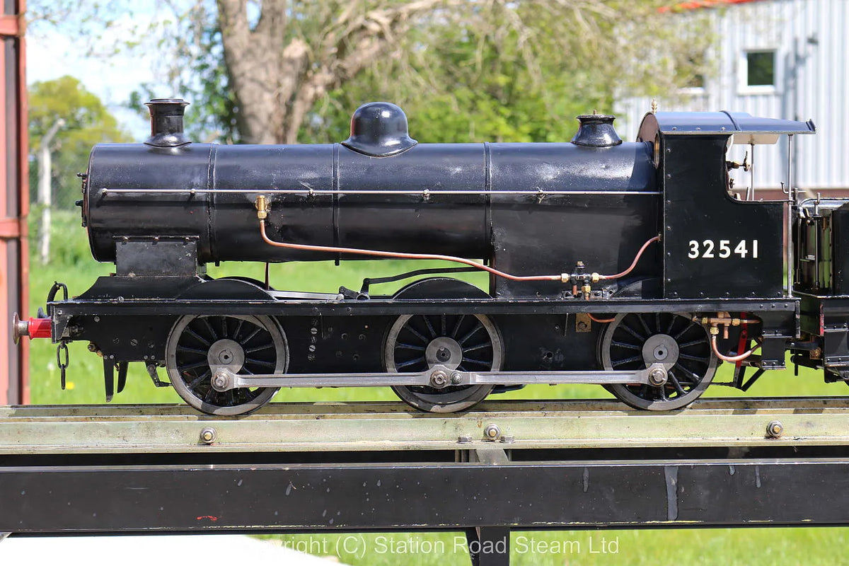 5 inch gauge "Minx" 0-6-0 tender engine