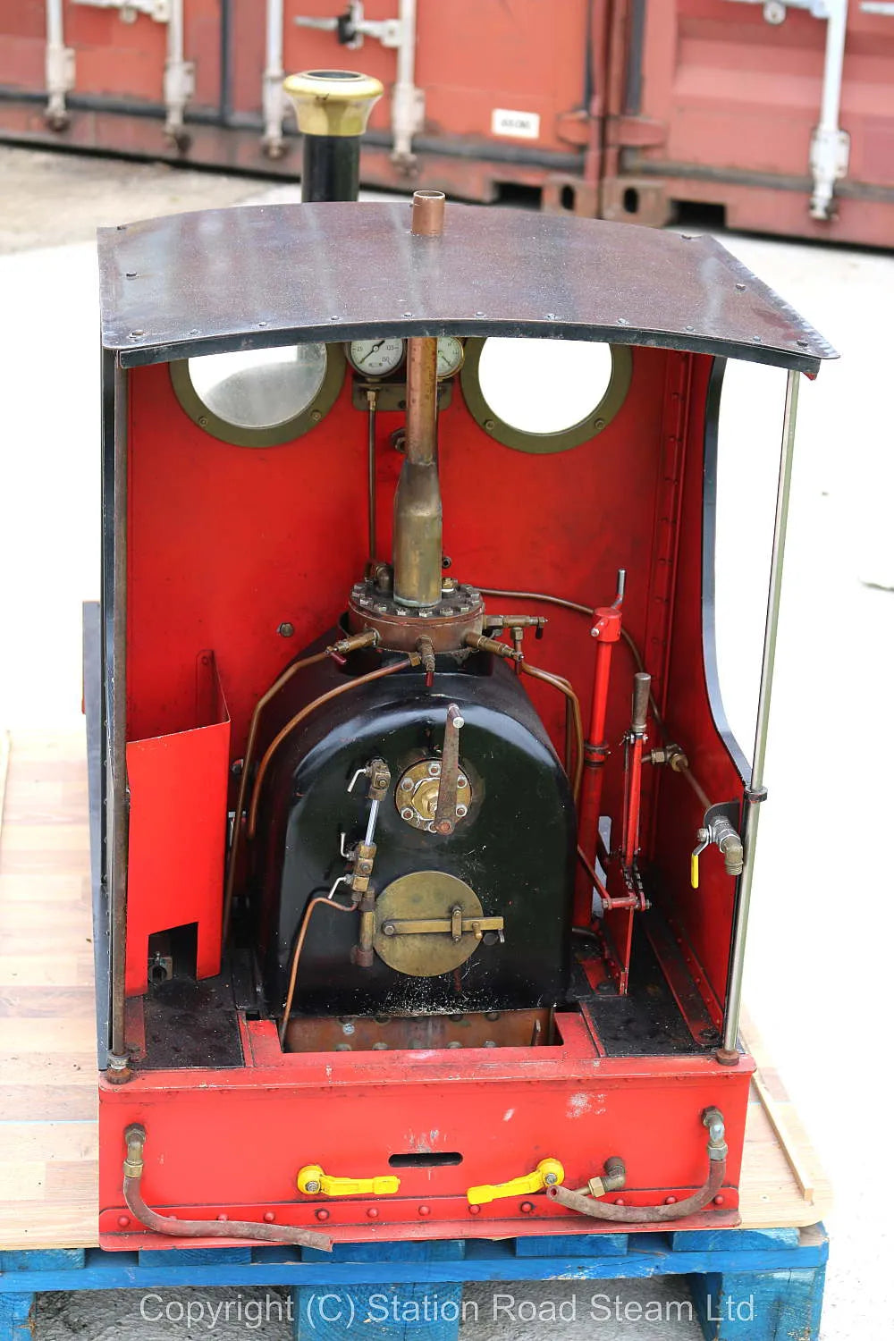 7 1/4 inch gauge Hunslet 0-4-0ST
