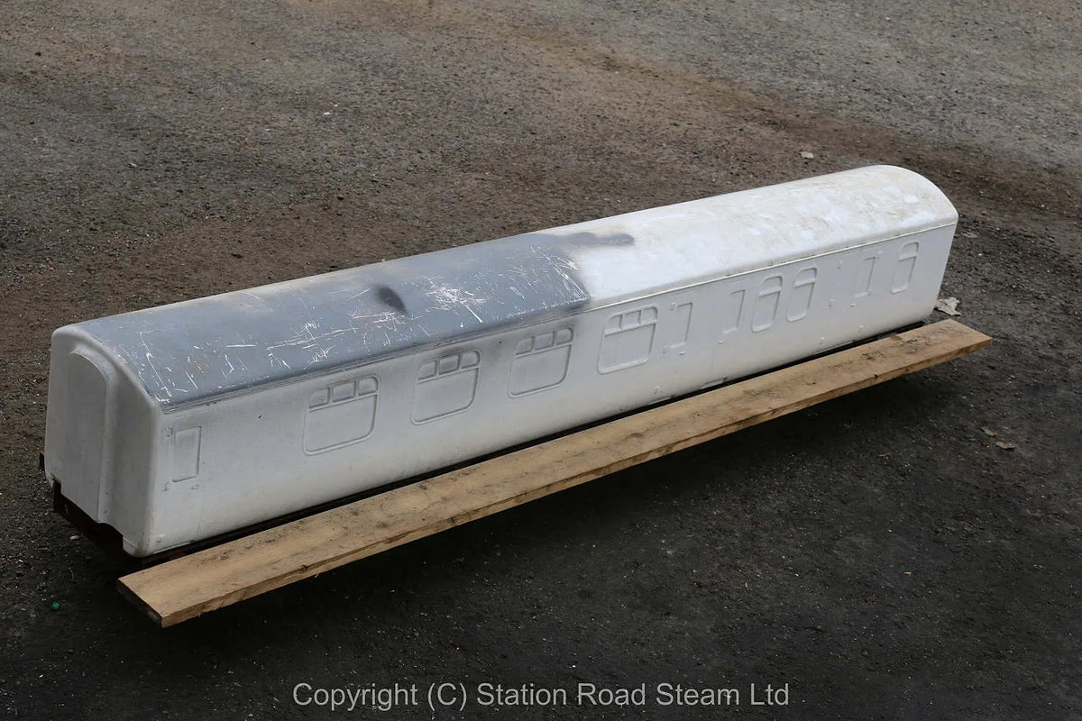 5 inch gauge coach with Ride-on-Railways bogies