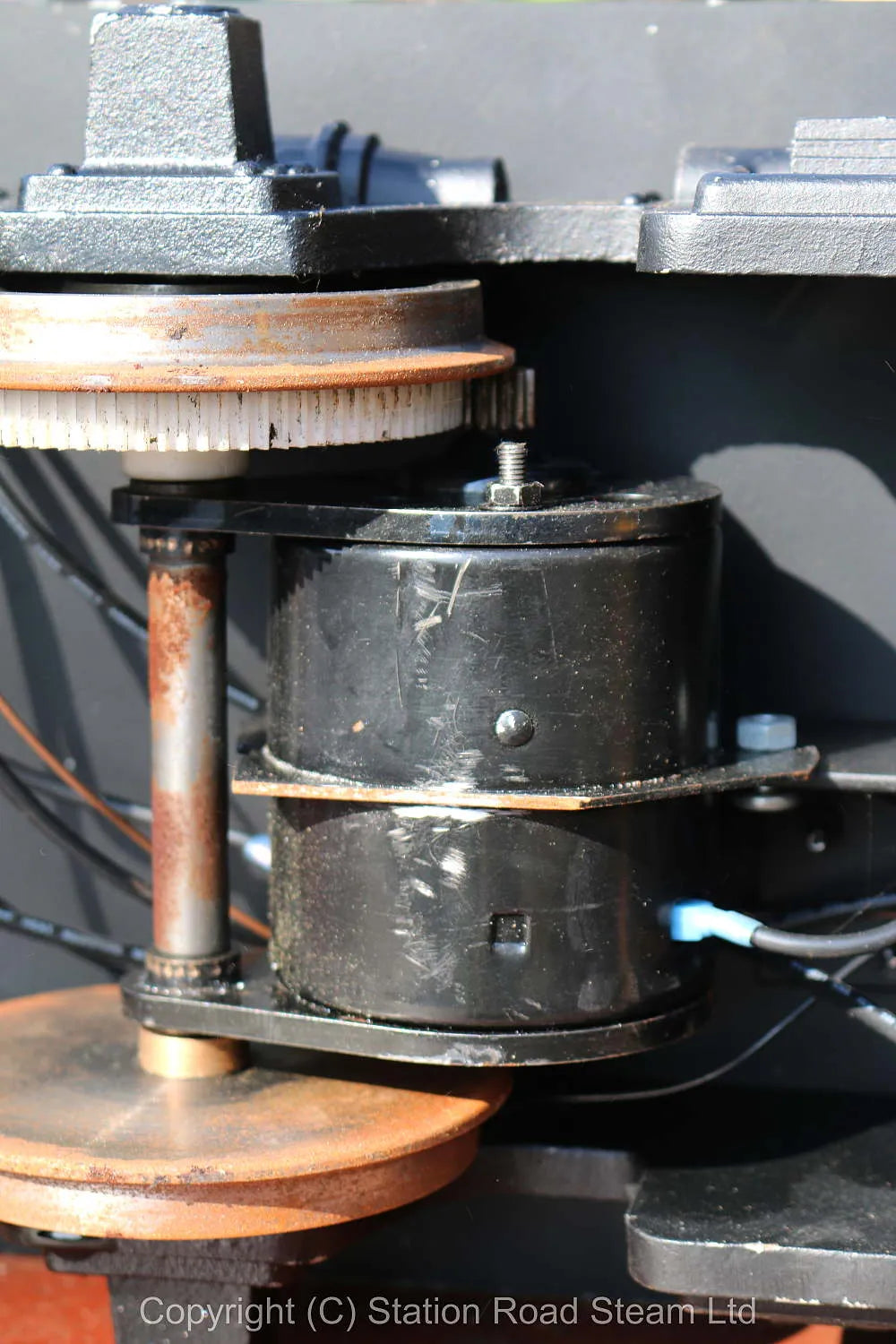 5 inch gauge battery-electric shunter