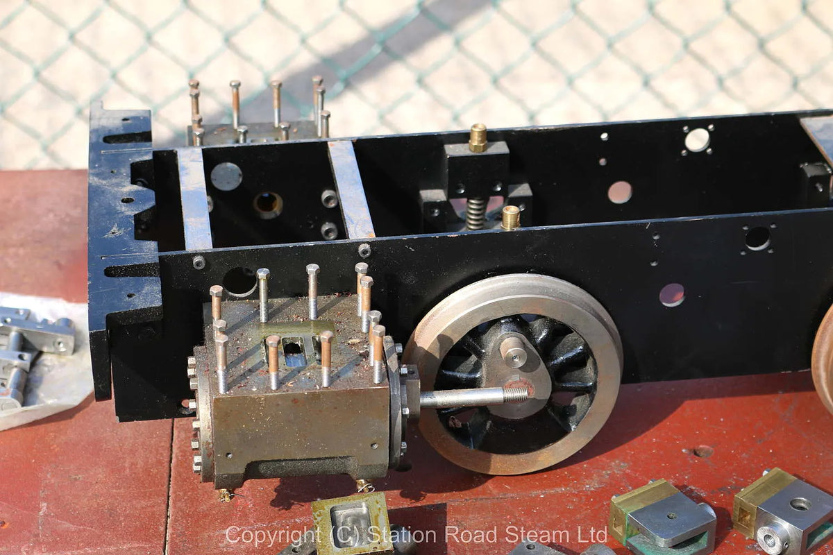 5 inch gauge Polly III/IV 0-6-0 kits 1 - 6