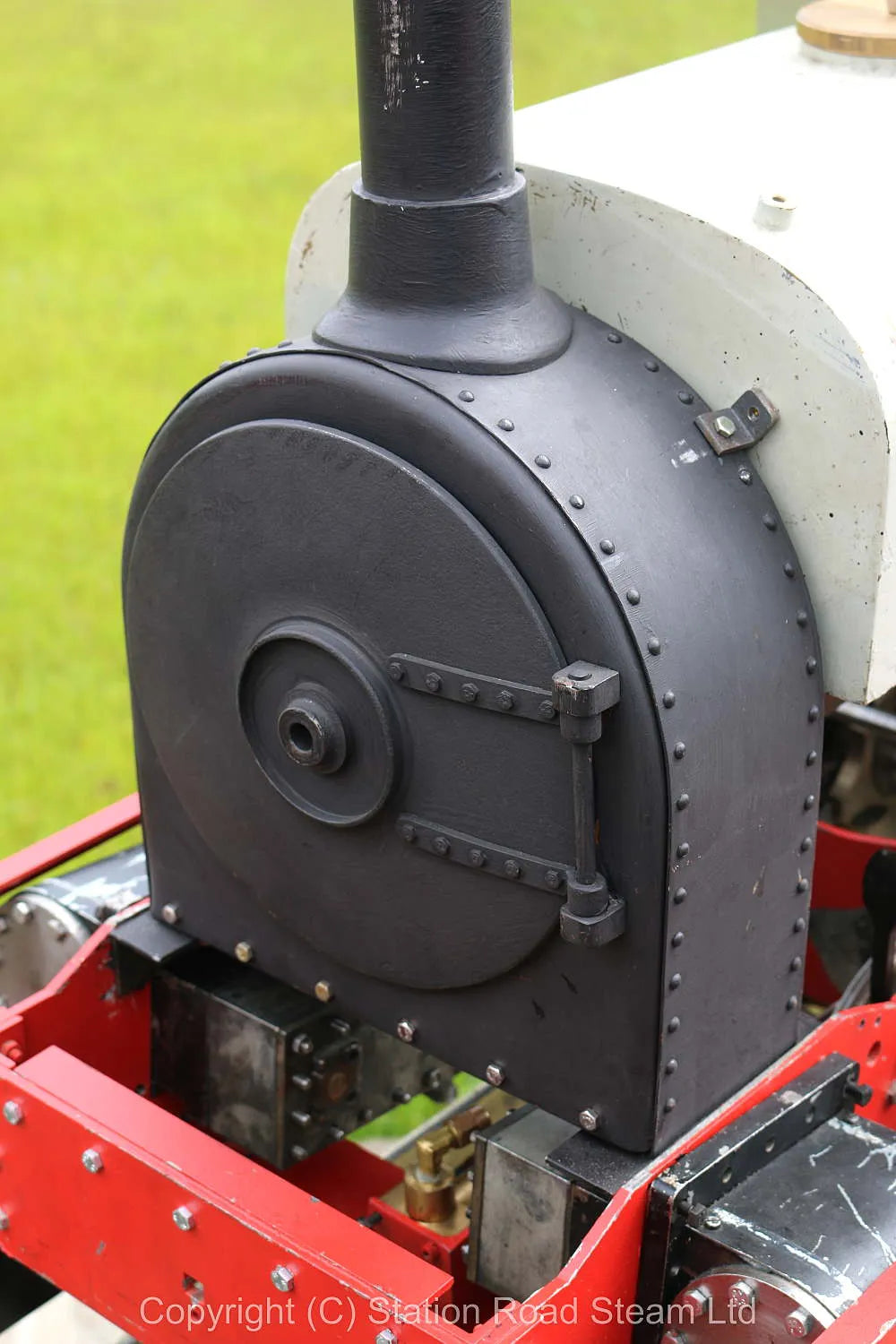 7 1/4 inch gauge 3 inch scale Hunslet 0-4-0ST