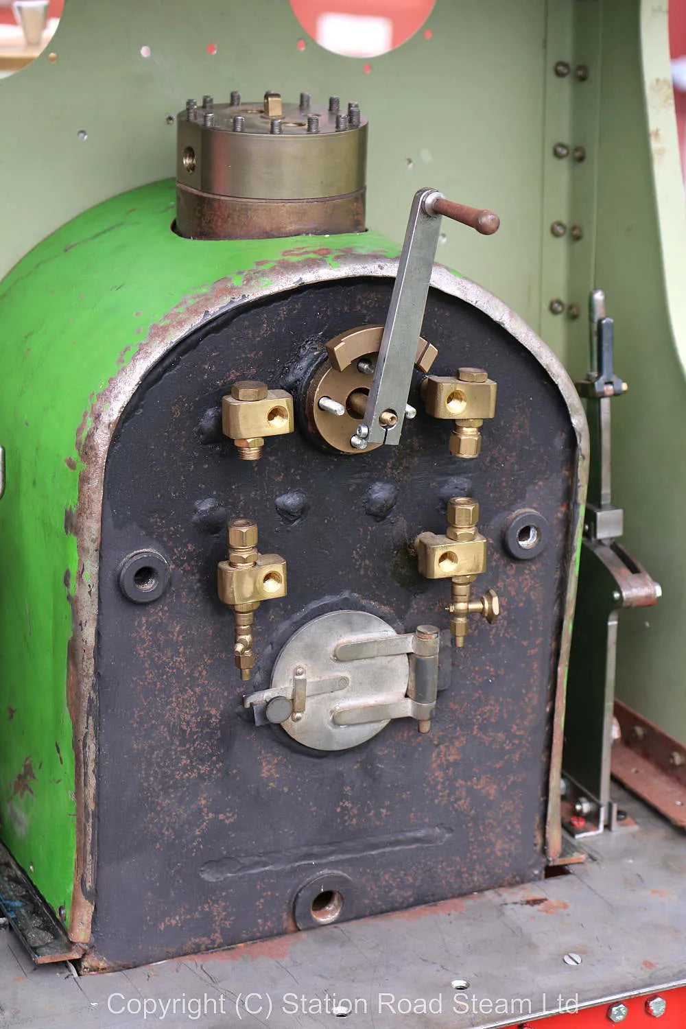 7 1/4 inch gauge 3 inch scale Hunslet 0-4-0ST