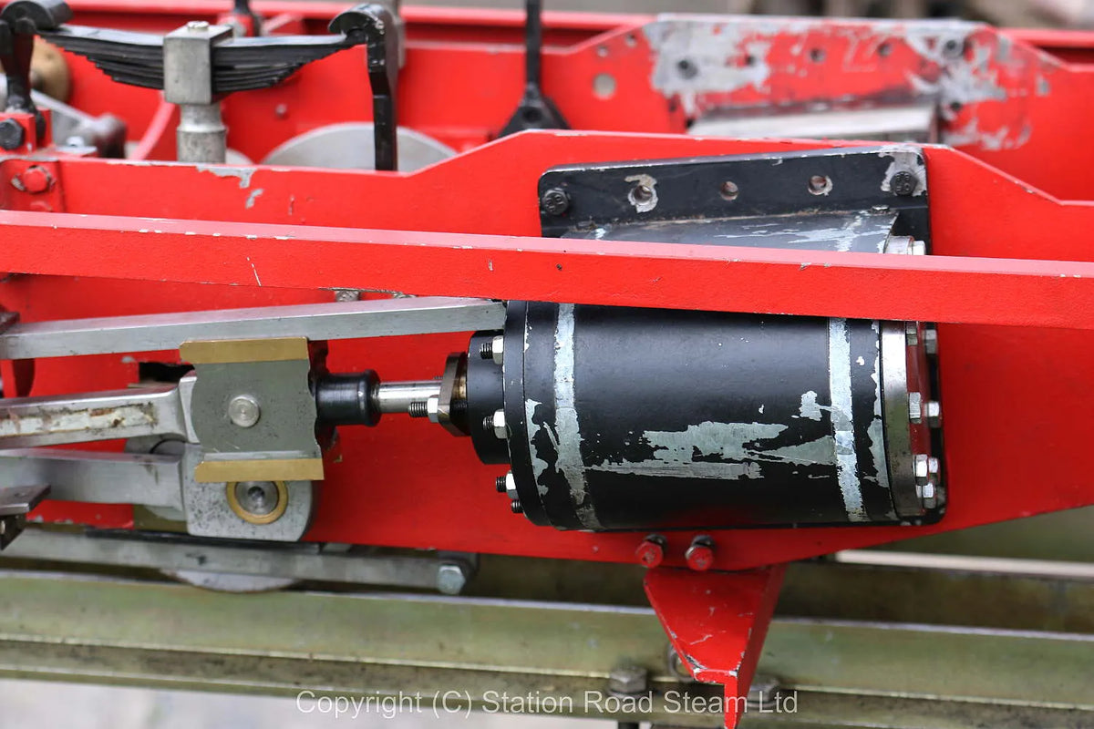 7 1/4 inch gauge 3 inch scale Hunslet 0-4-0ST