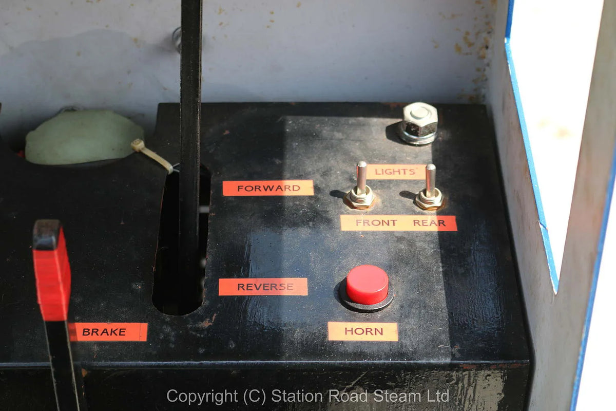 7 1/4  inch  gauge sit-in petrol-hydraulic shunter