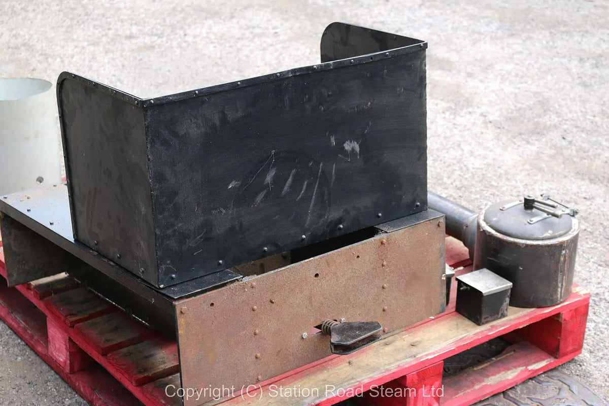 7 1/4 inch narrow gauge 0-4-0ST