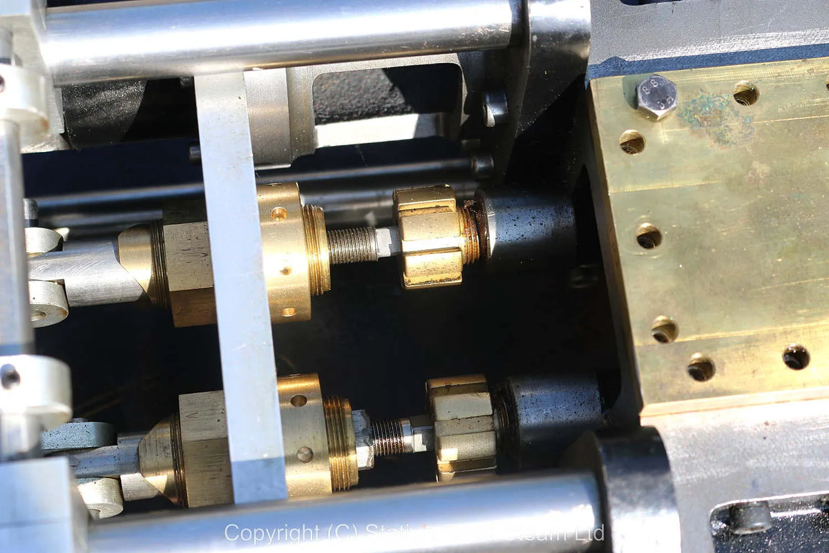 Dayland steam car engine
