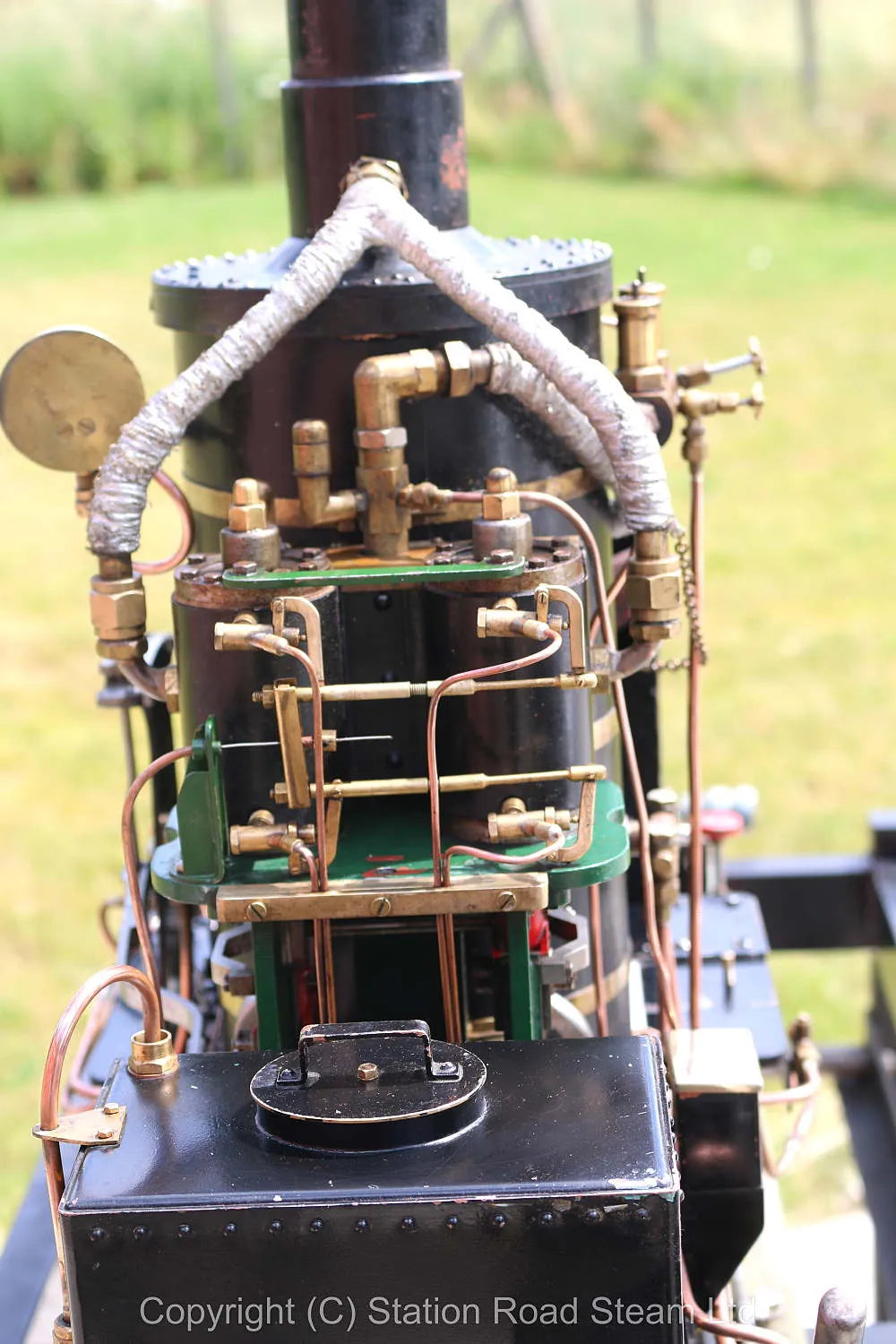 5 inch gauge DeWinton 0-4-0VB