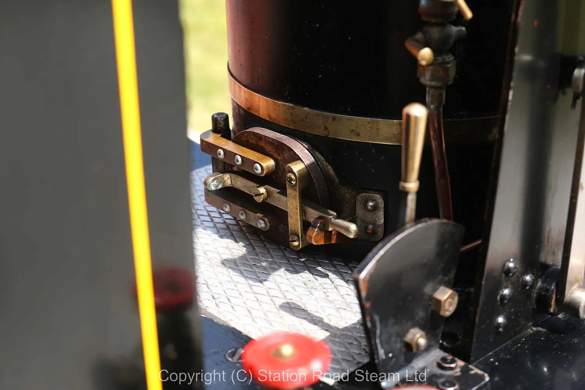 5 inch gauge DeWinton 0-4-0VB