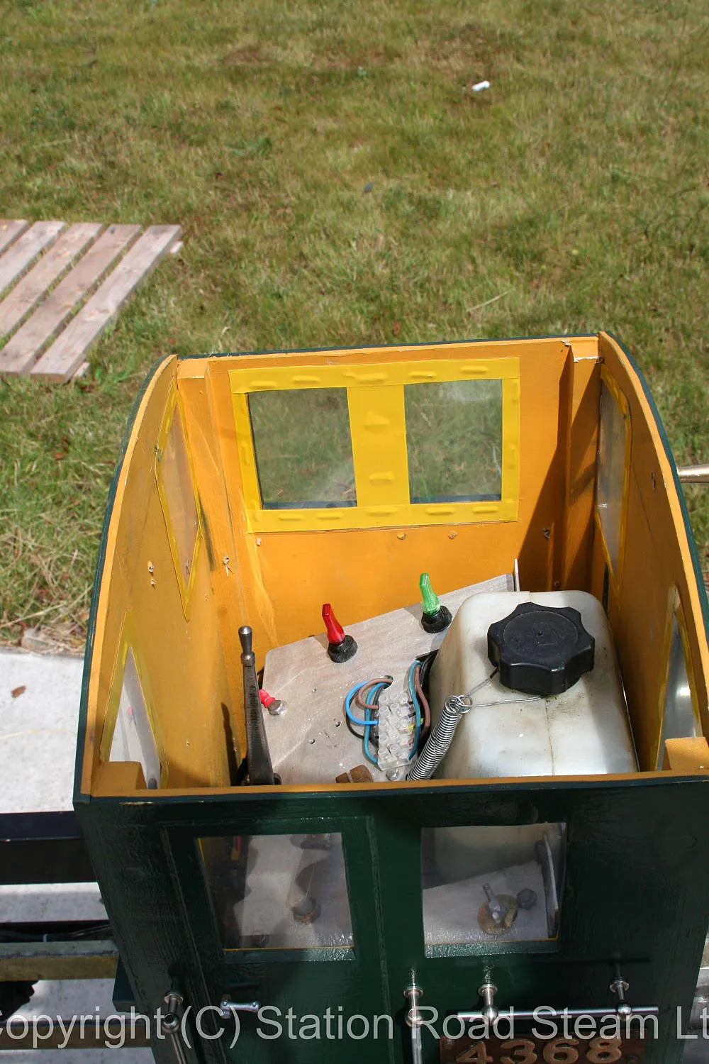 7 1/4 inch gauge petrol/electric hybrid shunter