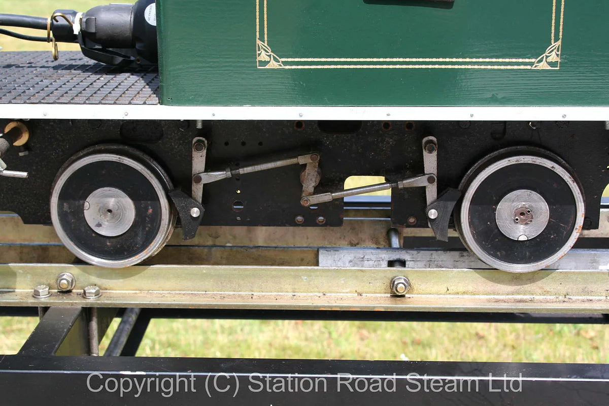 7 1/4 inch gauge battery electric 0-4-0 with driving truck