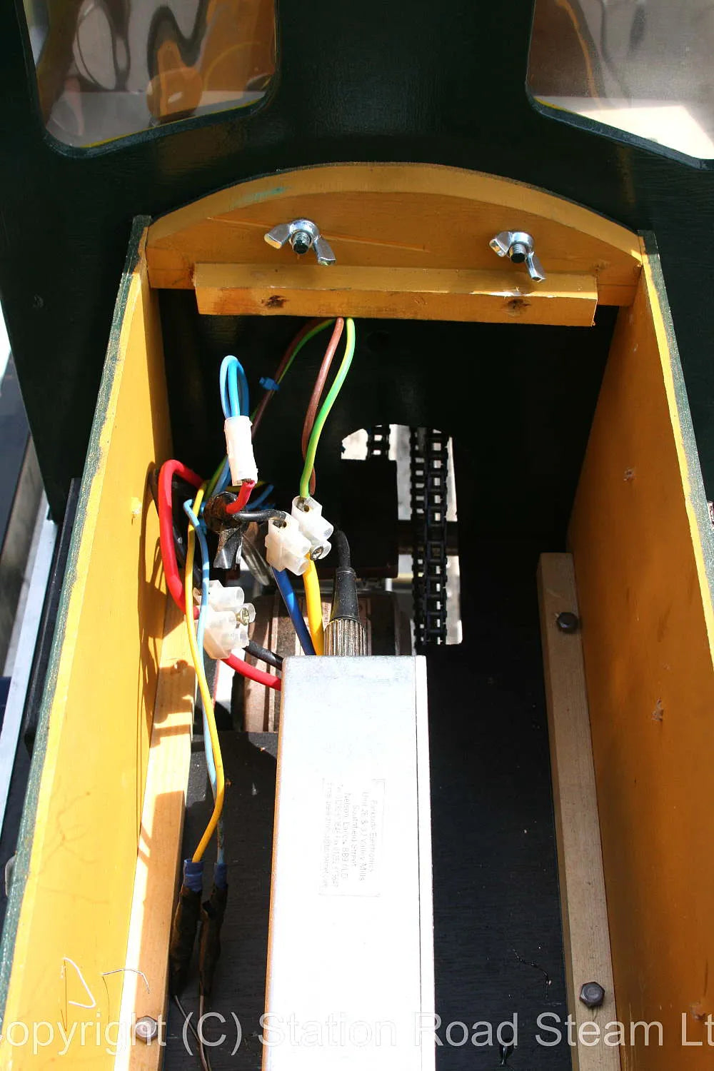 7 1/4 inch gauge battery electric 0-4-0 with driving truck