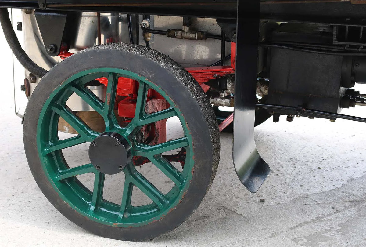 6 inch scale Clayton steam wagon with road trailer