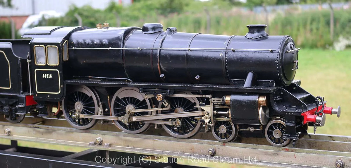3 1/2 inch gauge Black 5