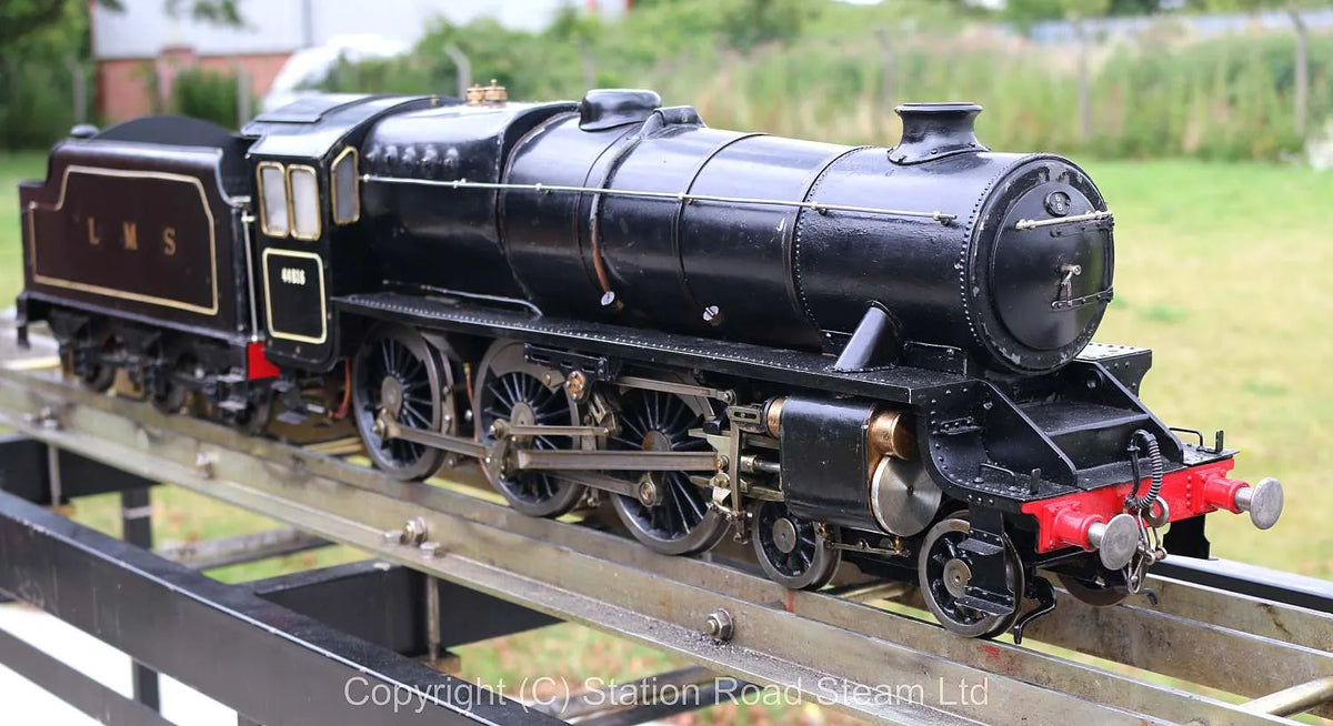 3 1/2 inch gauge Black 5