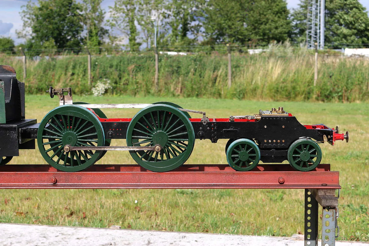 Part-built 5 inch gauge 4-4-0, air-running