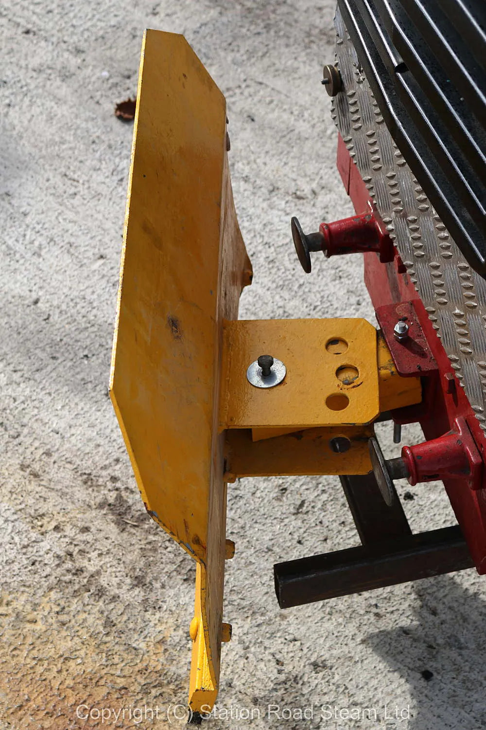 7 1/4 inch gauge sit-in diesel locomotive