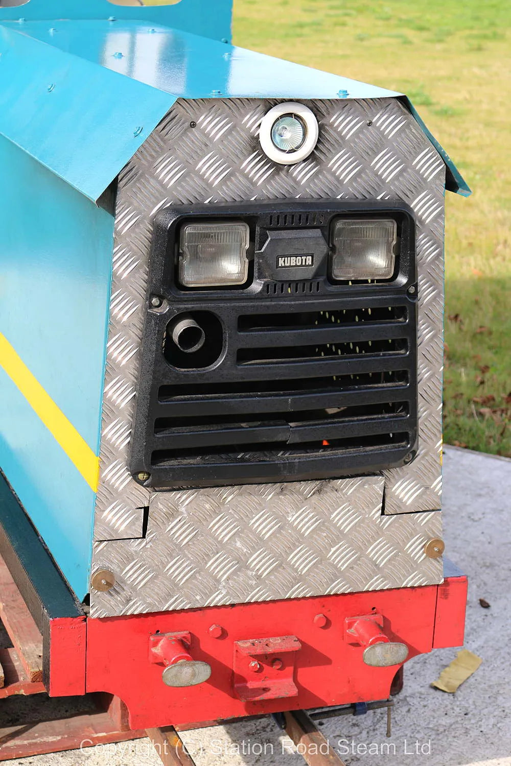 7 1/4 inch gauge sit-in diesel locomotive
