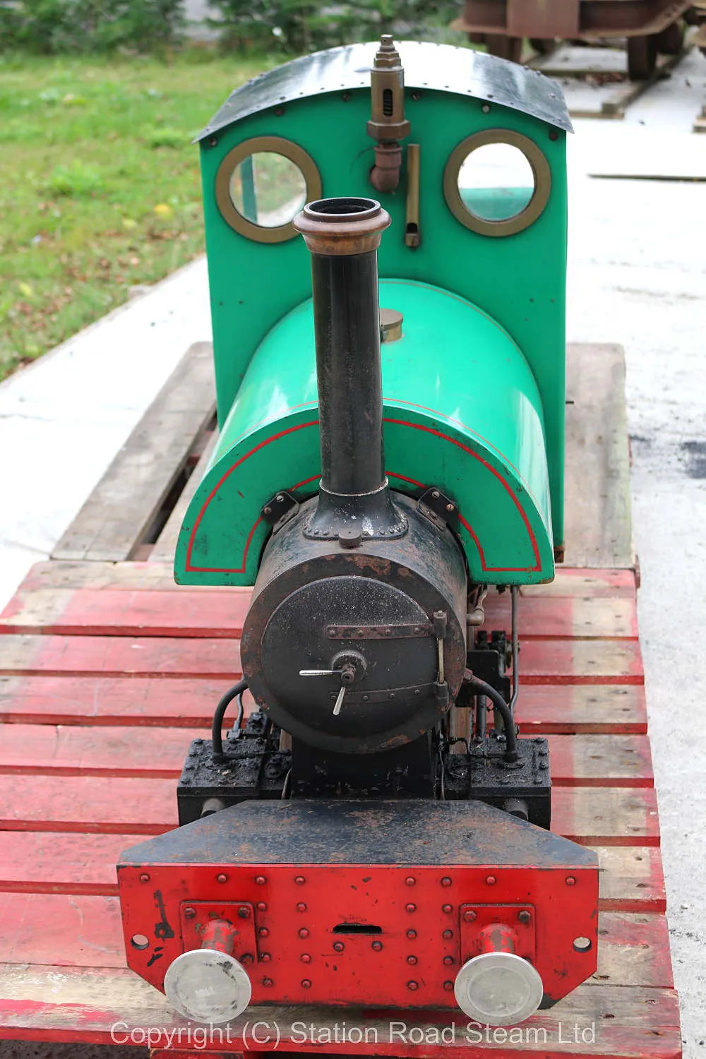 7 1/4 inch gauge "Sweet William" with ride on tender