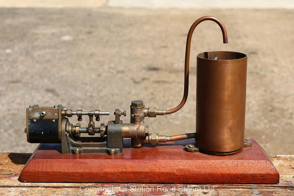 Stuart steam pump with water tank