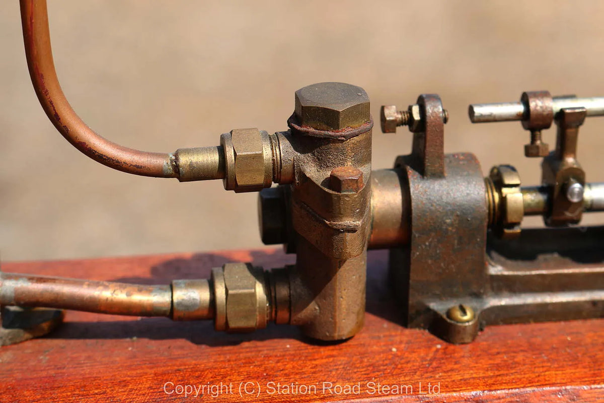 Stuart steam pump with water tank