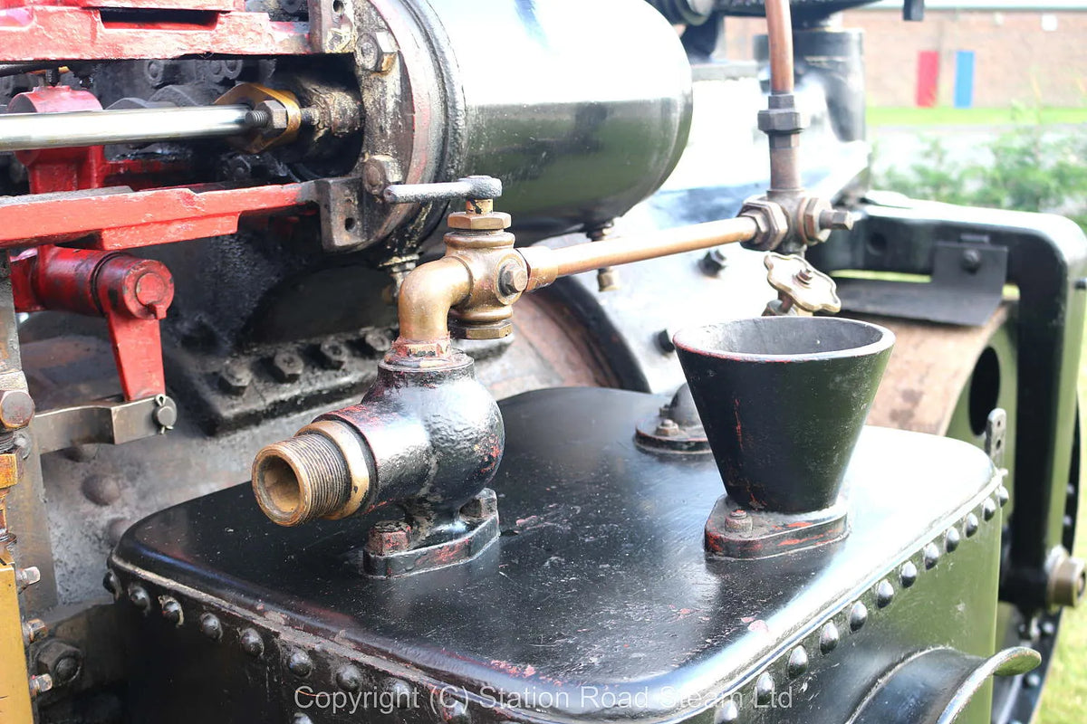 Wallis & Steevens "Advance" 6 ton steam roller
