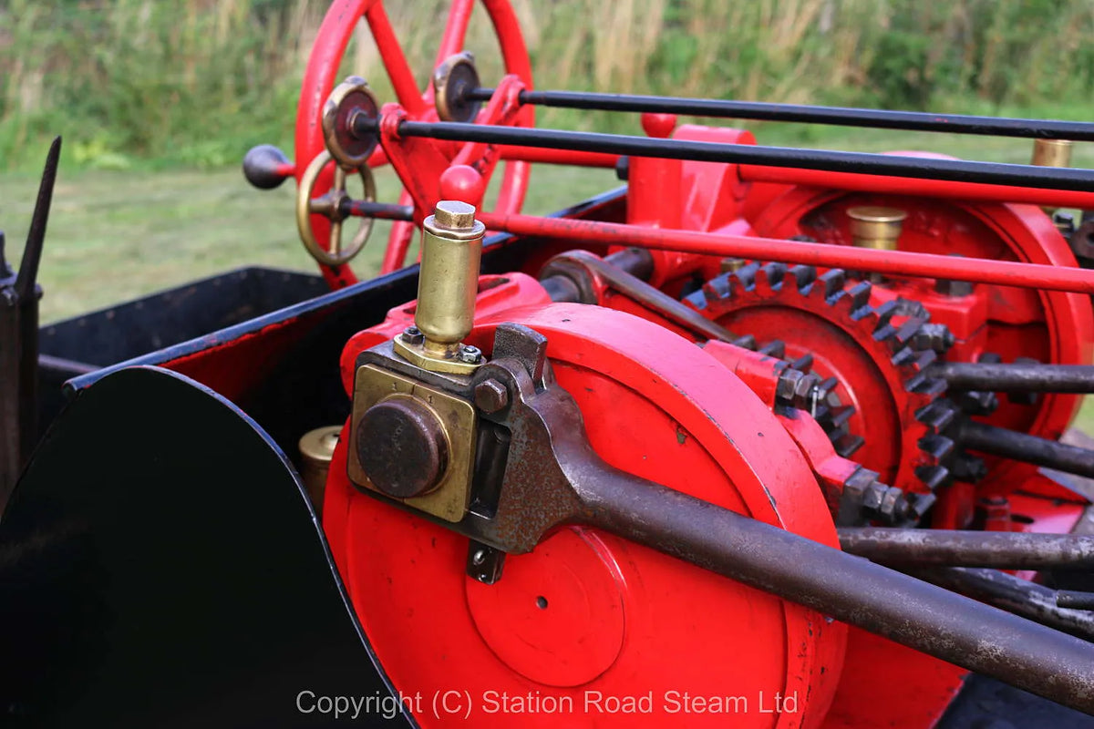 Wallis & Steevens "Advance" 6 ton steam roller