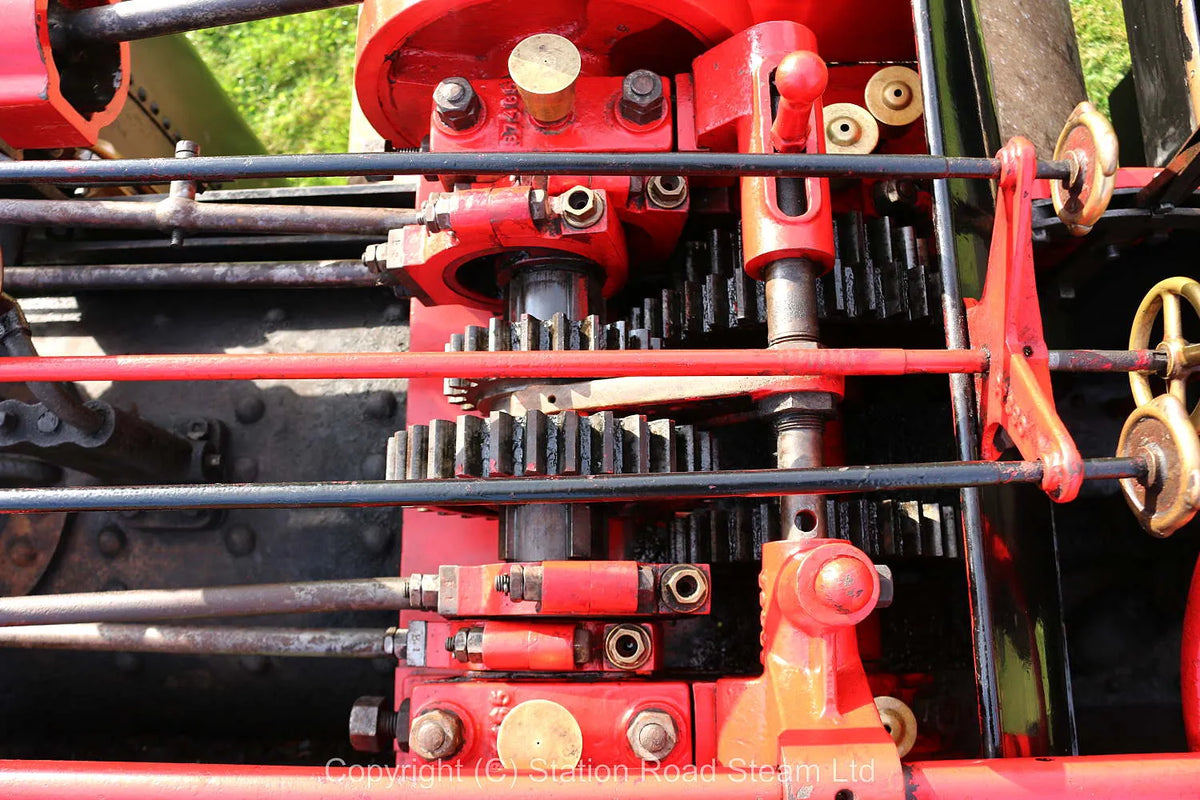 Wallis & Steevens "Advance" 6 ton steam roller
