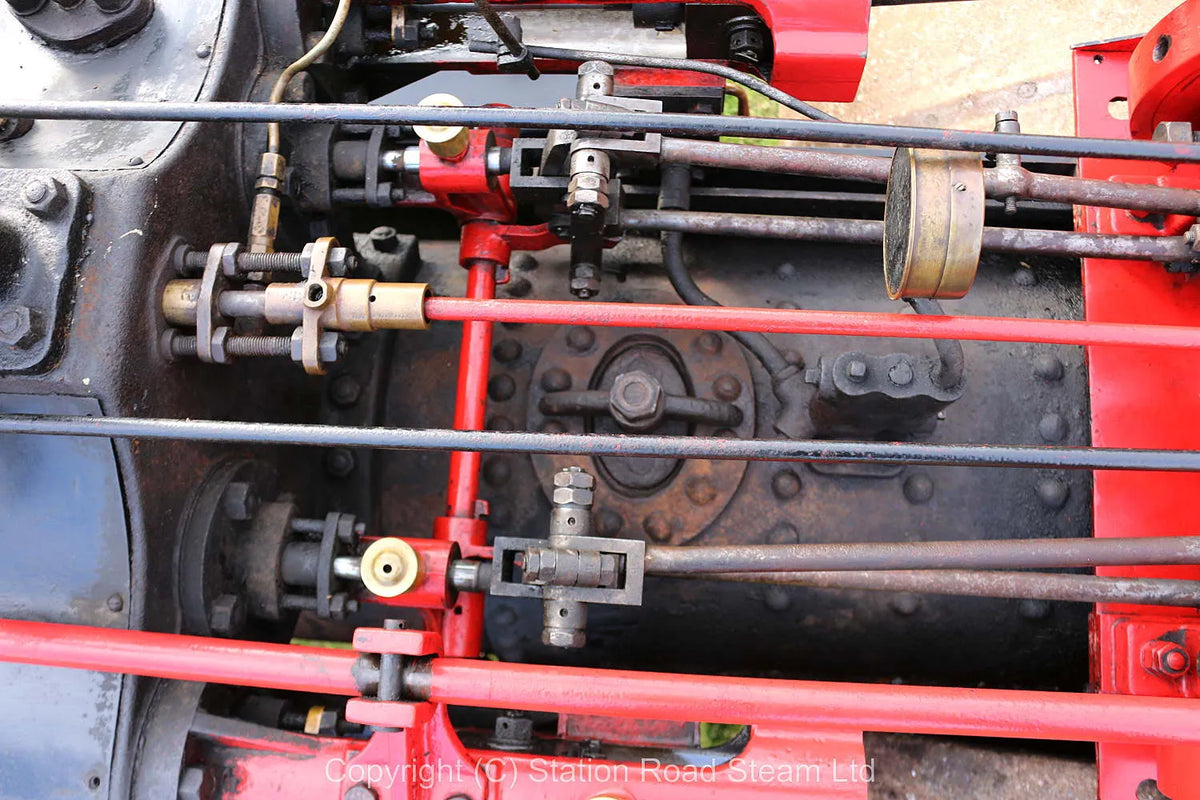 Wallis & Steevens "Advance" 6 ton steam roller