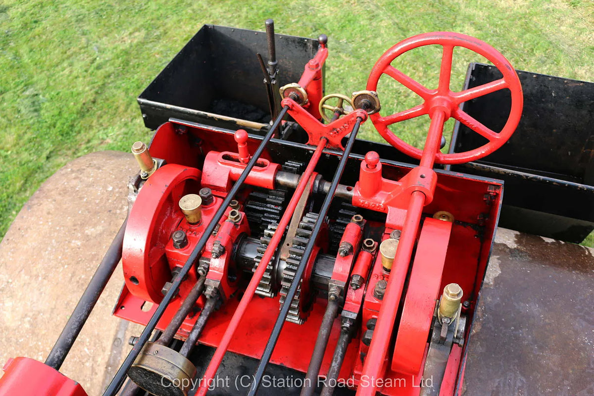 Wallis & Steevens "Advance" 6 ton steam roller